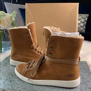 ugg starlyn sneaker